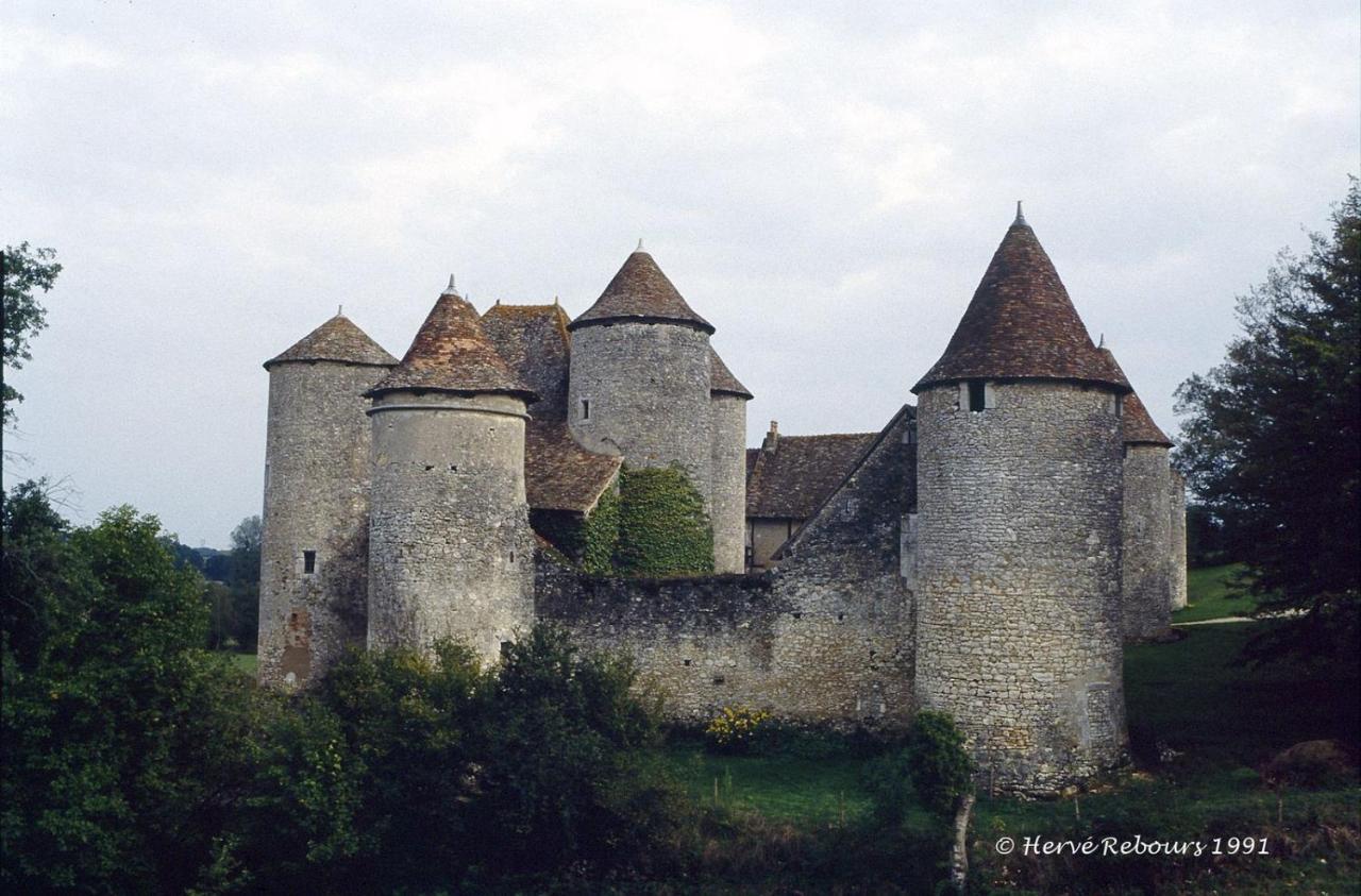 Merigny Gite De Puychevrier 빌라 외부 사진